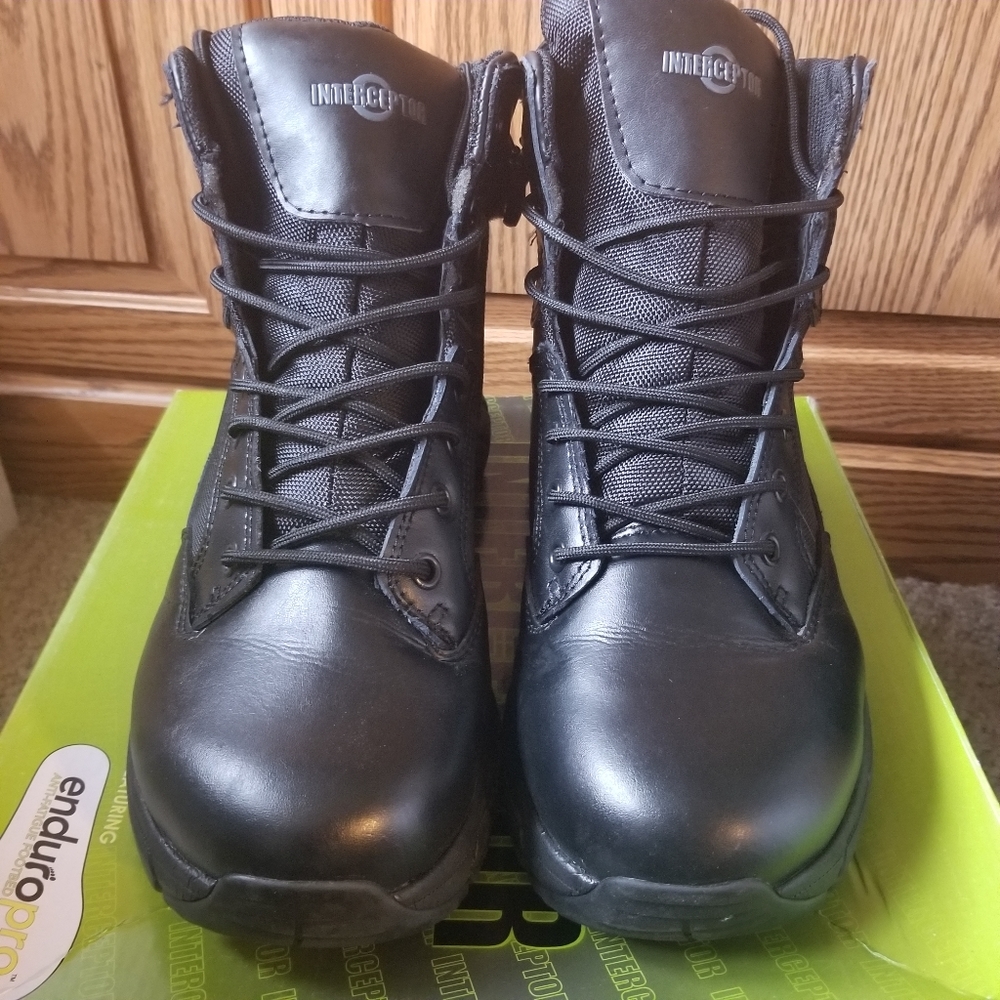 Outdoor hiking leather boots